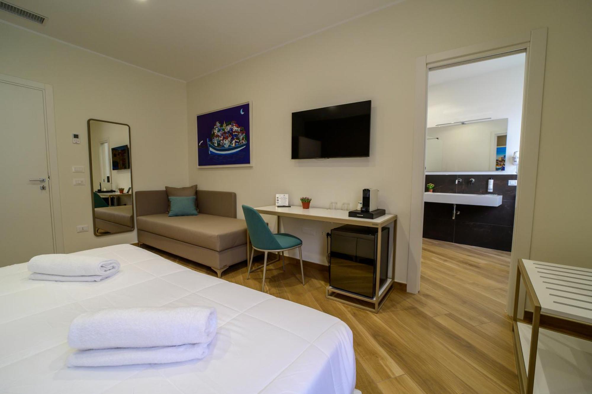 Maqueda - Room & Suite Palermo Luaran gambar
