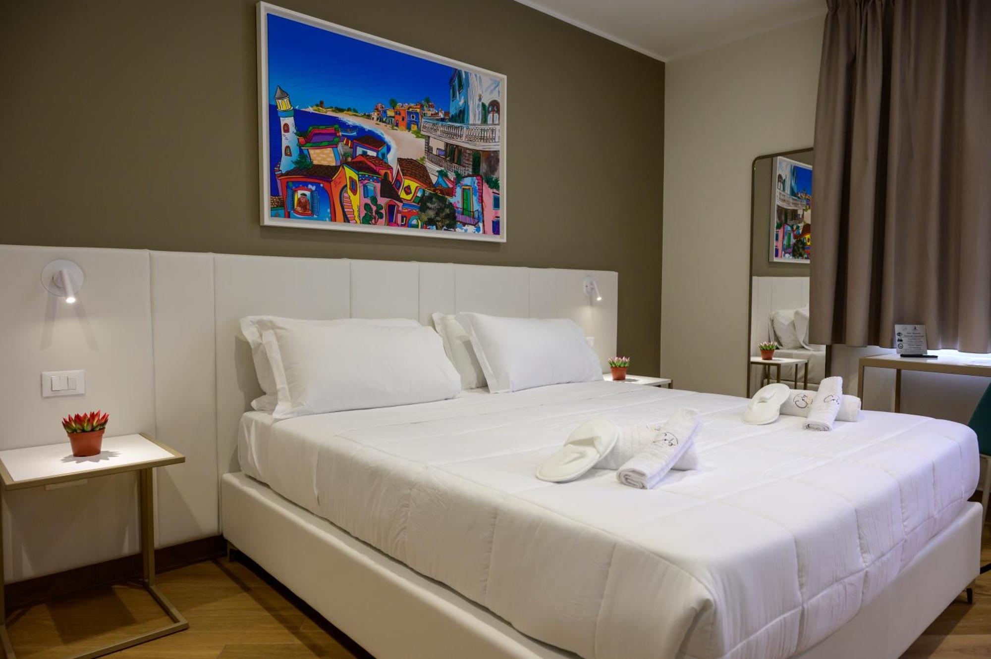 Maqueda - Room & Suite Palermo Luaran gambar