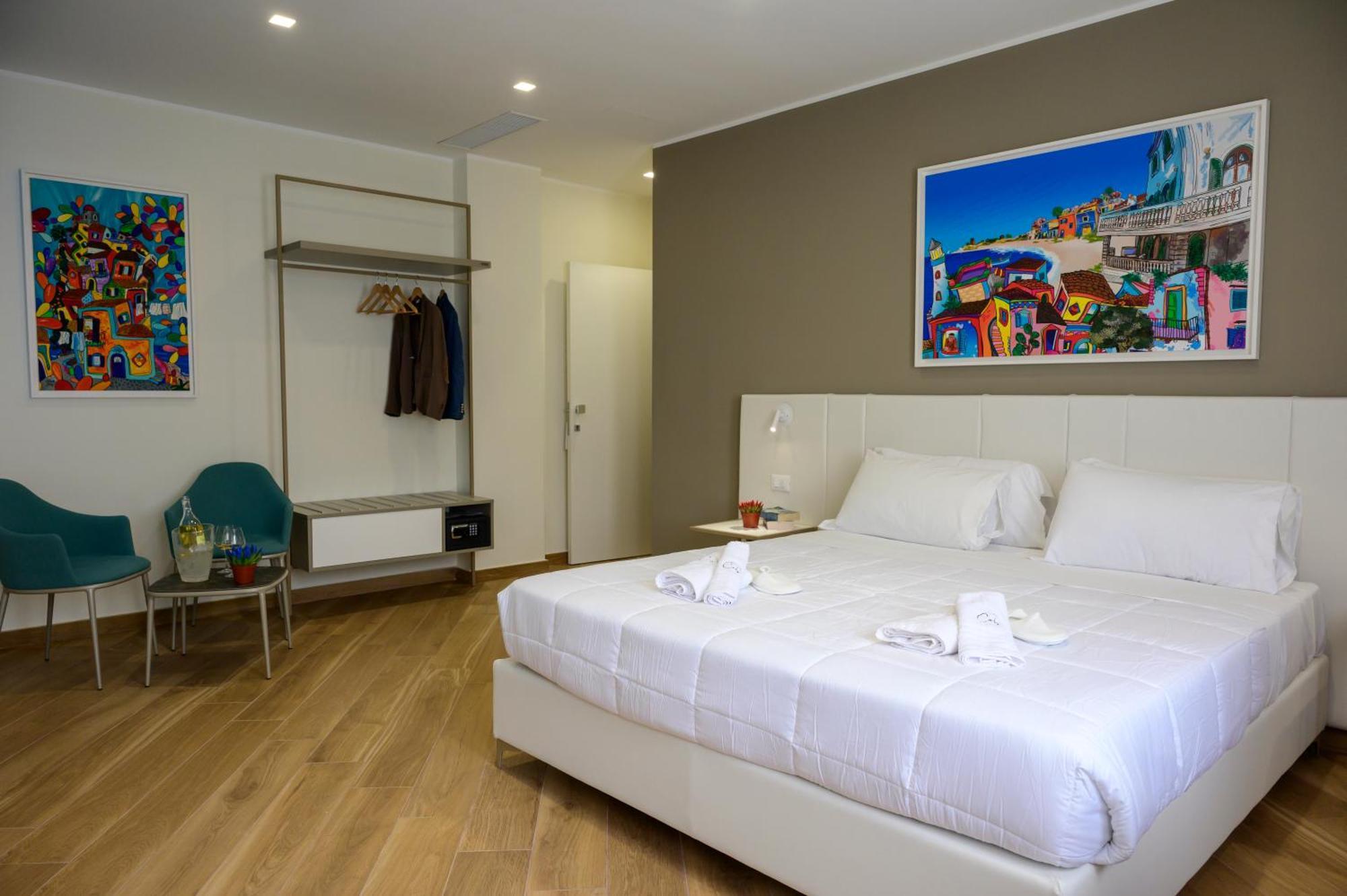 Maqueda - Room & Suite Palermo Luaran gambar